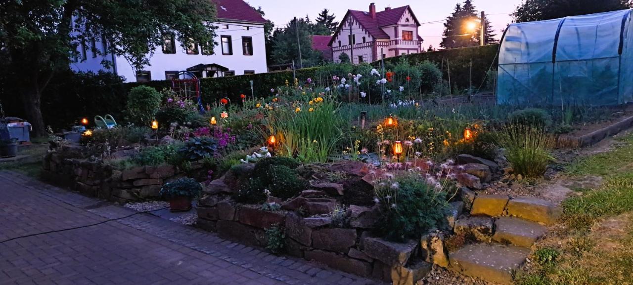 Ferienwohnung Am Viaduktweg Familie Roman Langenleuba-Niederhain 外观 照片