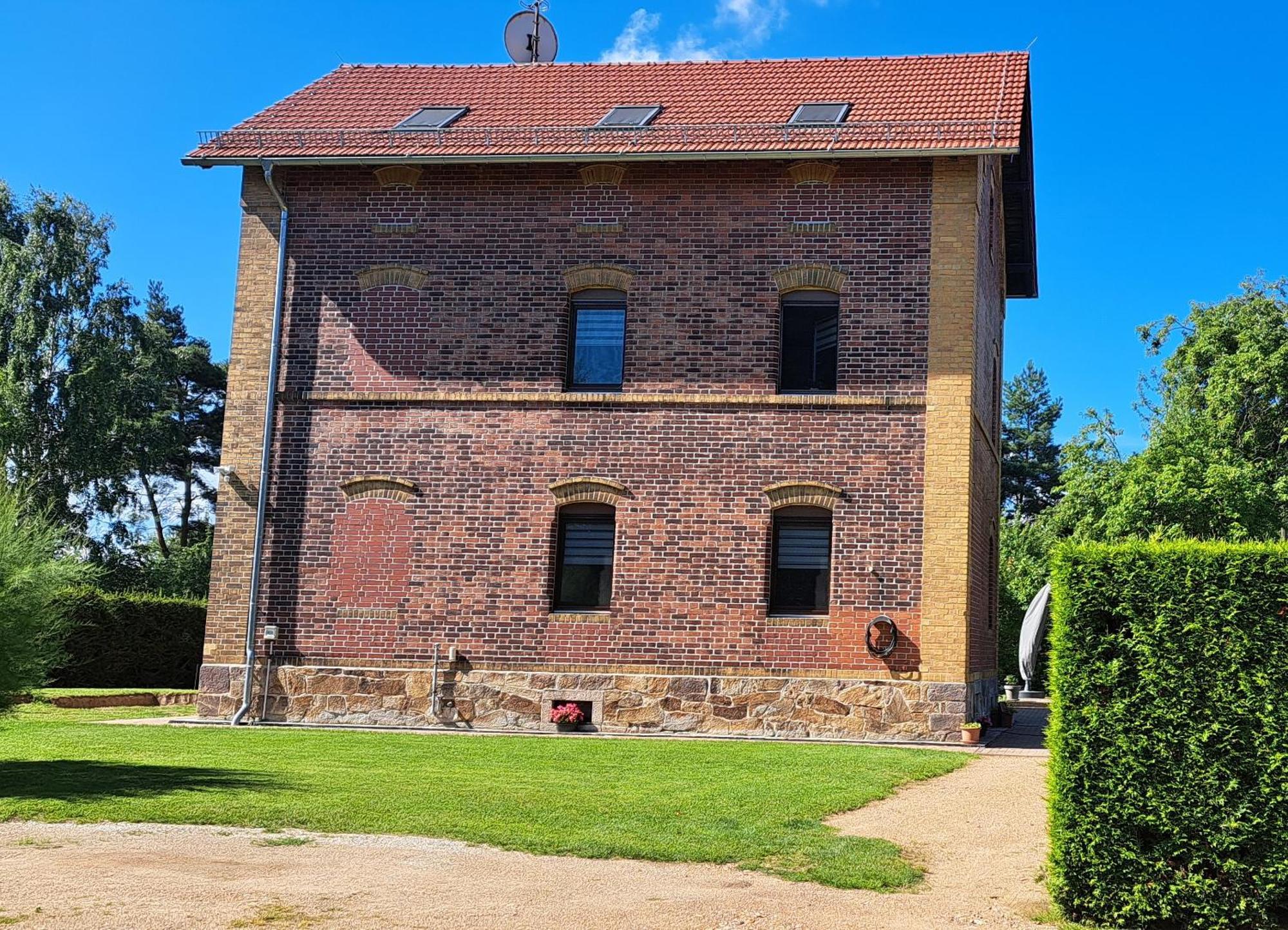 Ferienwohnung Am Viaduktweg Familie Roman Langenleuba-Niederhain 外观 照片